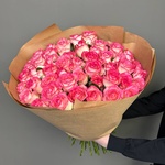 51 розовая роза в крафте с доставкой по Санкт-Петербургу - Фотография 8