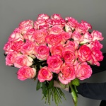 Свежие 41 розовая роза под ленту с доставкой по Санкт-Петербургу - Фотография 5 Свежие 41 розовая роза под ленту с доставкой по Санкт-Петербургу - Фотография 5