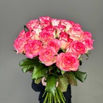 Свежих 25 розовых роз под ленту с доставкой по Санкт-Петербургу - Фотография 5