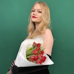 Марсала: 11 красных пионовидных тюльпанов - Фотография 1