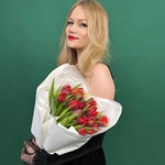 Марсала: 25 красных пионовидных тюльпанов - Фотография 1