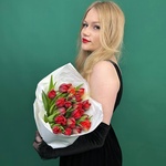 Марсала: 25 красных пионовидных тюльпанов - Фотография 10