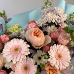 Букет цвета твоей души. Размер L с аквабоксом и коробкой-переноской - Фотография 8