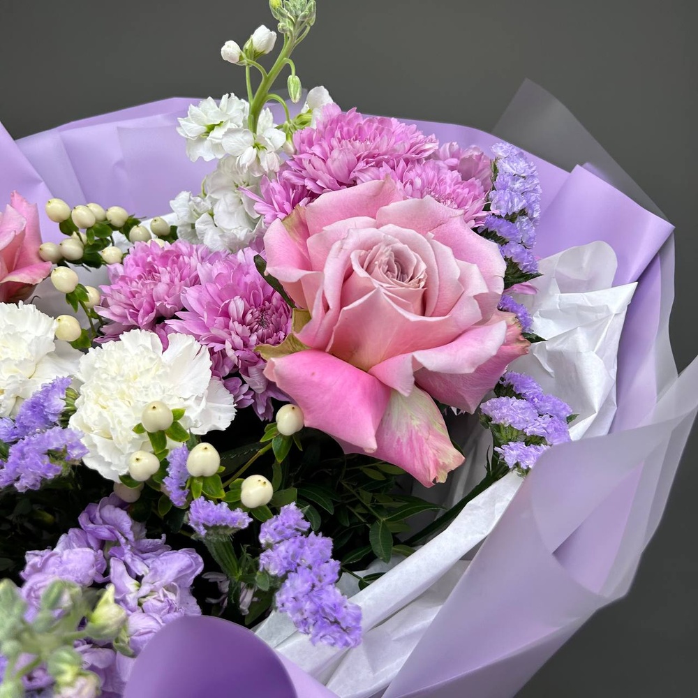 Букет «‎Простите, я проспал»‎ с аквабоксом и коробкой-пересноской