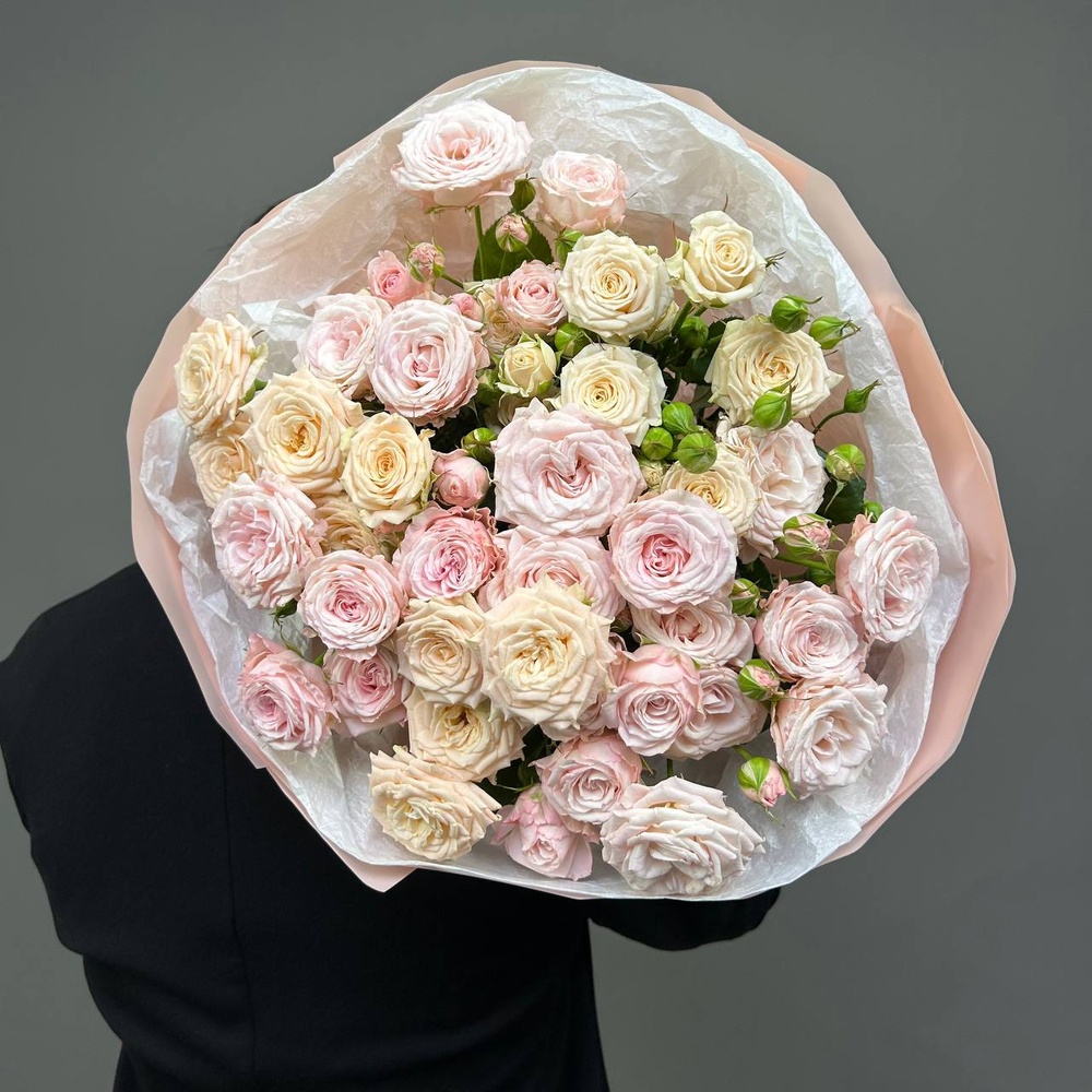 Прыжок в любовь: микс из кустовых роз