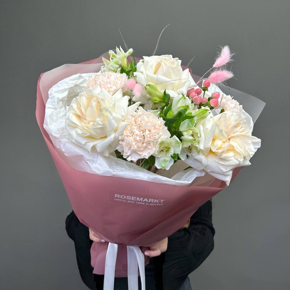 «С тонким ароматом любви» с аквабоксом и коробкой-переноской