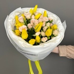Хочу букет! Микс из желтых тюльпанов и кустовой розы - Фотография 7