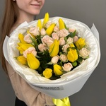 Хочу букет! Микс из желтых тюльпанов и кустовой розы - Фотография 8
