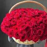 161 красная роза в корзине - Фотография 6