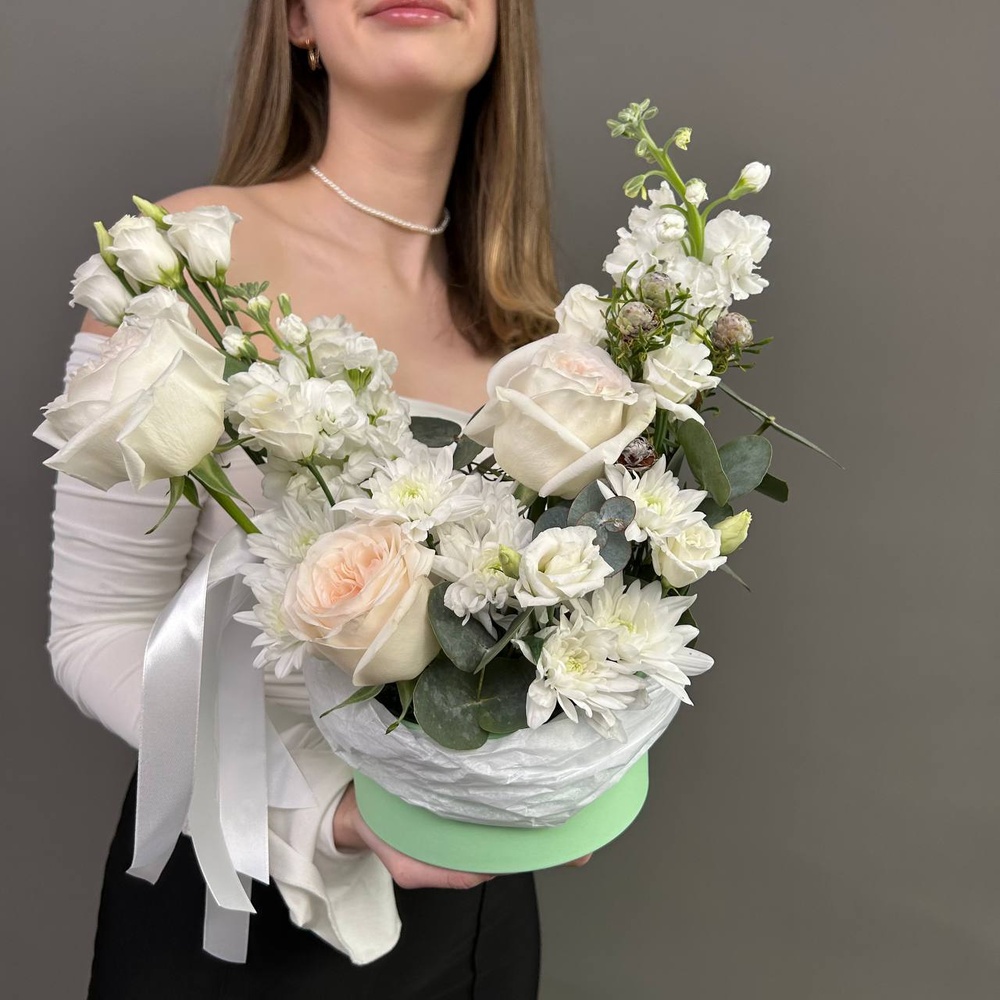 Морская любовь: вайт охара, маттиола и белый лизиантус