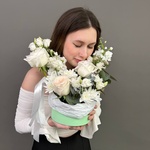 Морская любовь: вайт охара, маттиола и белый лизиантус - Фотография 6