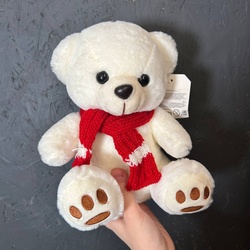 Букет «Мягкая игрушка «Мишка в шарфе» белый, 24 см» Букет «Мягкая игрушка «Мишка в шарфе» белый, 24 см»