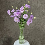 Сиреневый лизиантус в крафте - Фотография 4