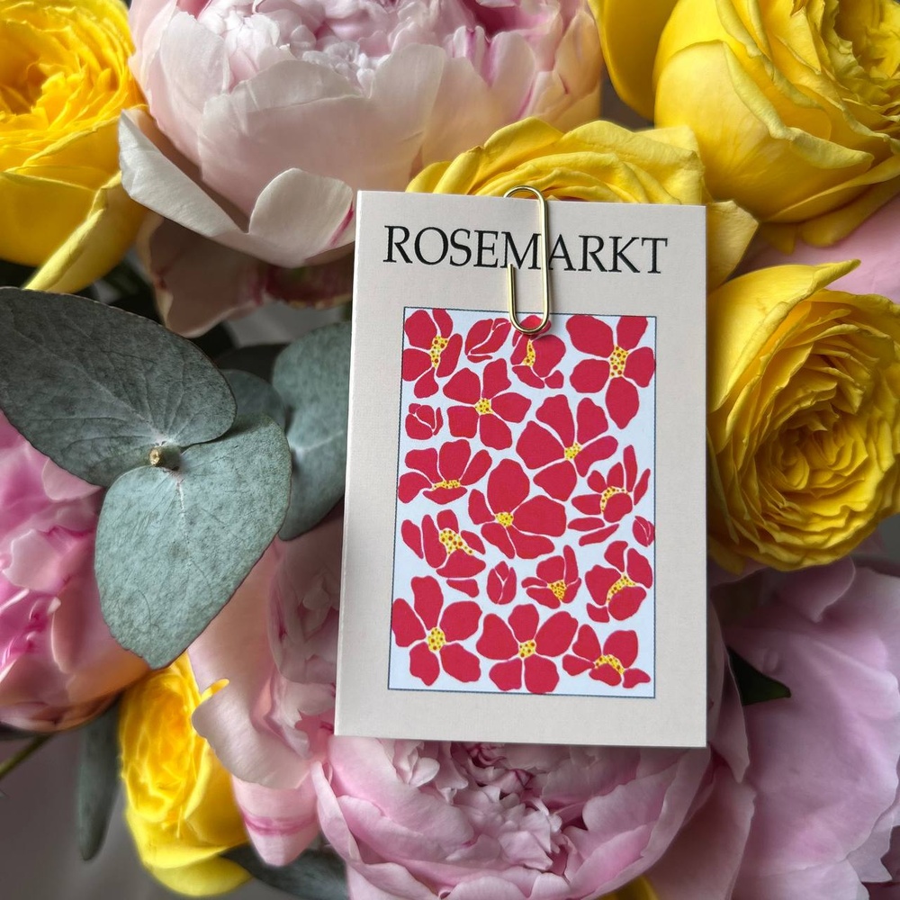 Пинк-Спрингс: розовые пионы и кустовая роза, размер S