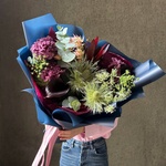 Бао: букет в корейском стиле с каллами и эрингиумом - Фотография 1