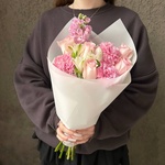 Цветочки для дочки: букет в розовых оттенках - Фотография 2