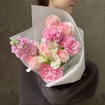 Цветочки для дочки: букет в розовых оттенках - Фотография 7