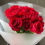 Алые уста: букет из красных кенийских роз 40 см, 15 цветков - Фотография 10