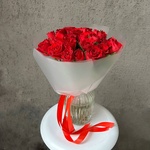 Алые уста: букет из красных кенийских роз 40 см, 25 цветков - Фотография 9