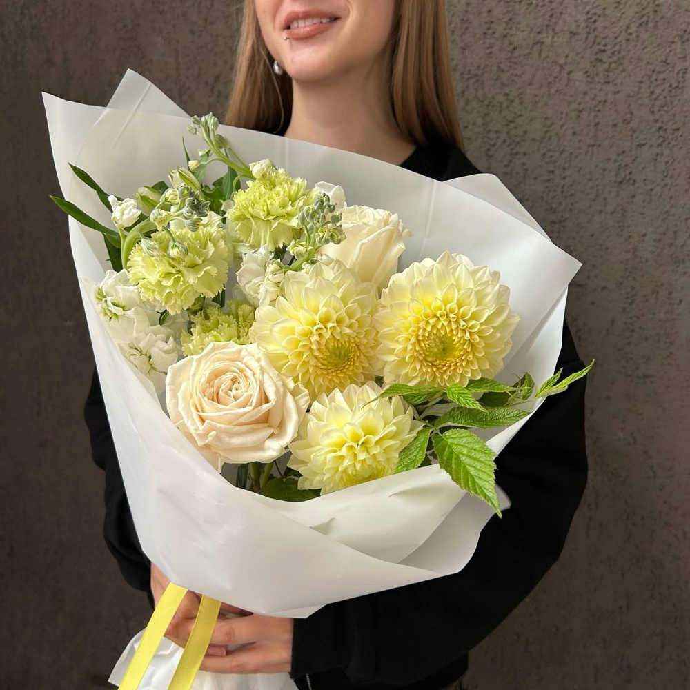 Отличница: авторский букет размера M