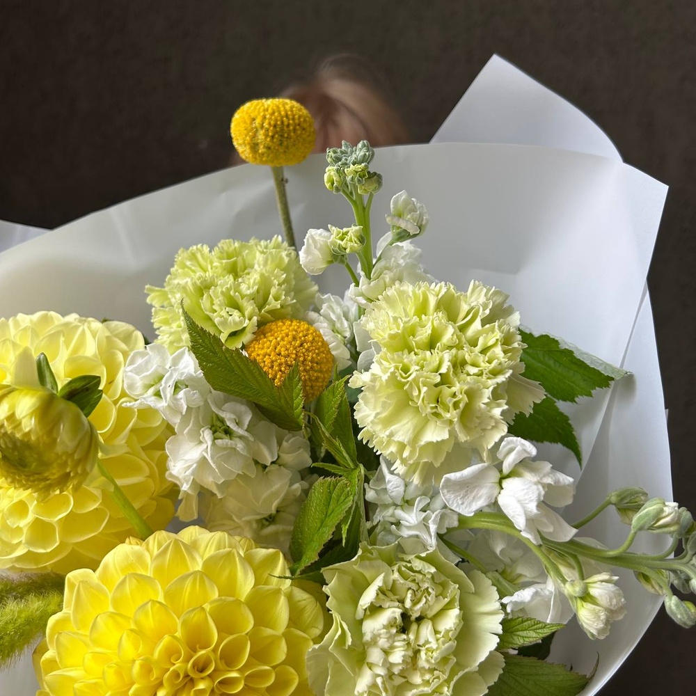 Отличница: авторский букет размера S