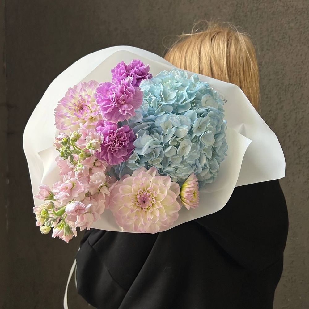 Большая перемена: авторский букет размера S