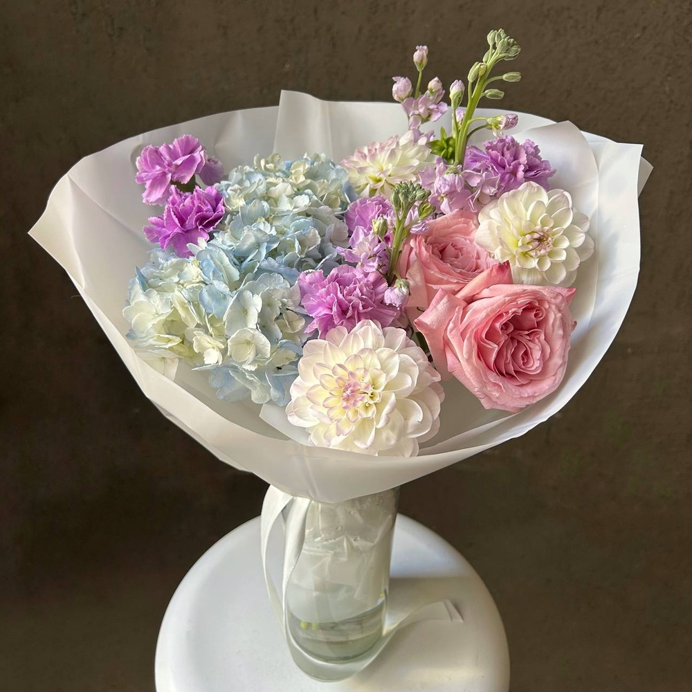 Большая перемена: авторские букеты по акции