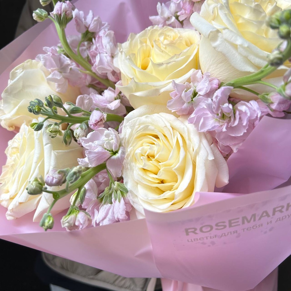 Авторский букет: розовый жемчуг