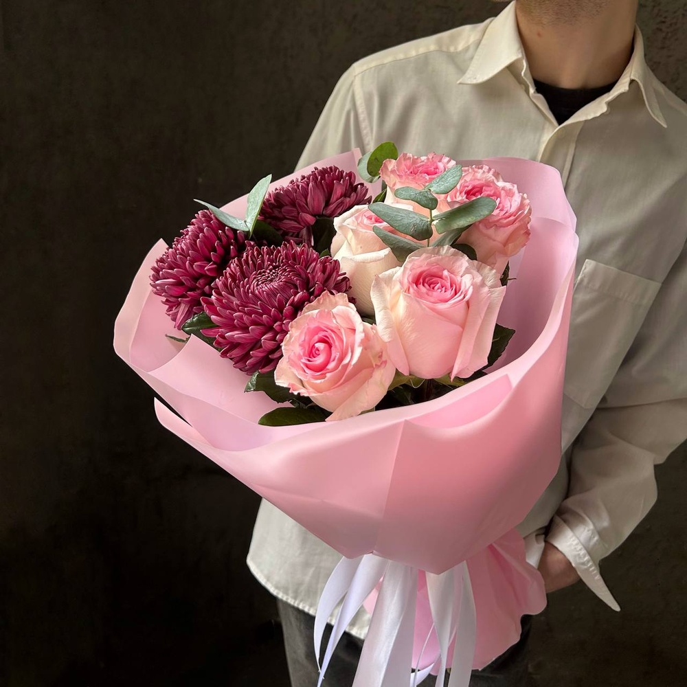 Дуобукет: хризантемы и роза Мандала