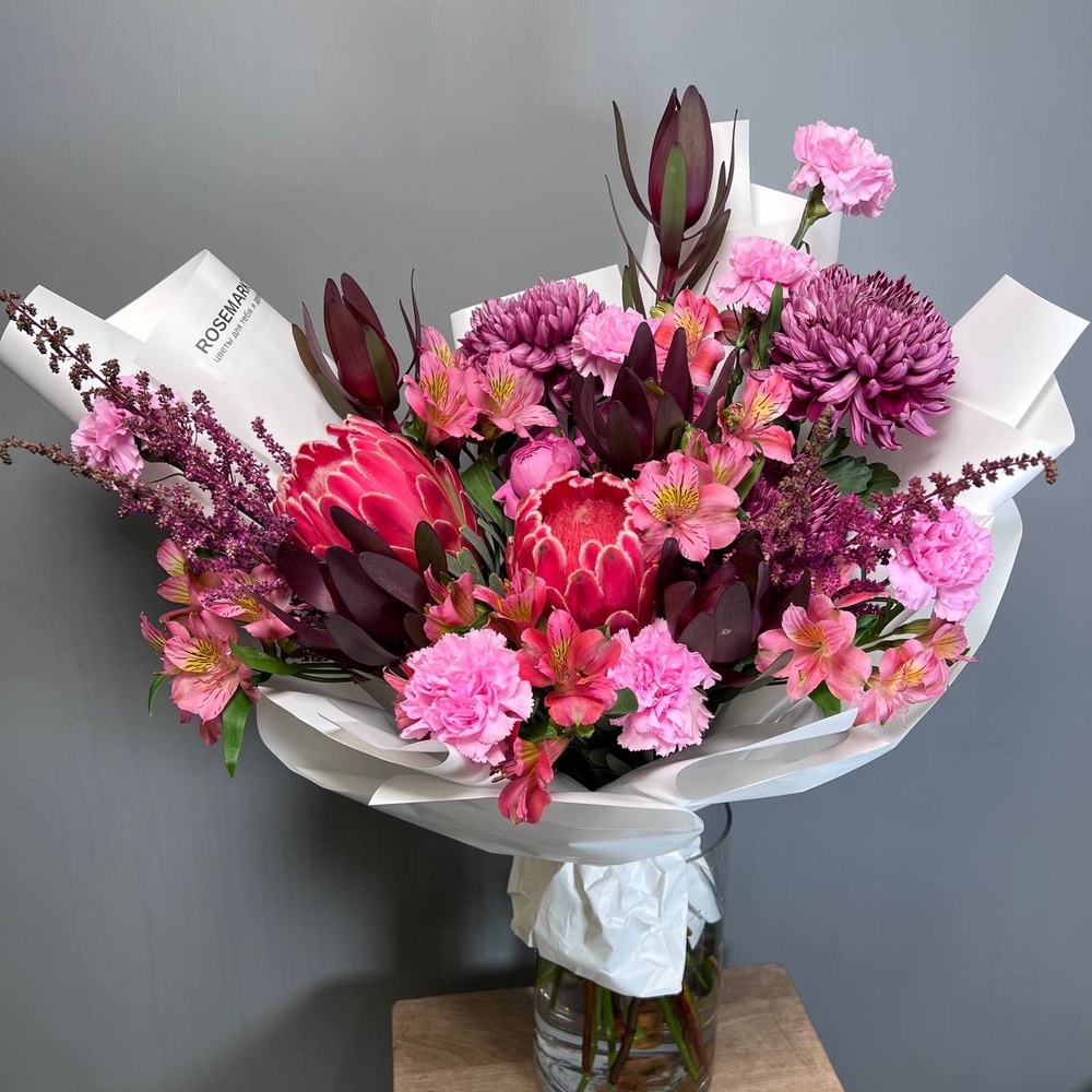 Президентский подарок: авторский букет с африканской розой