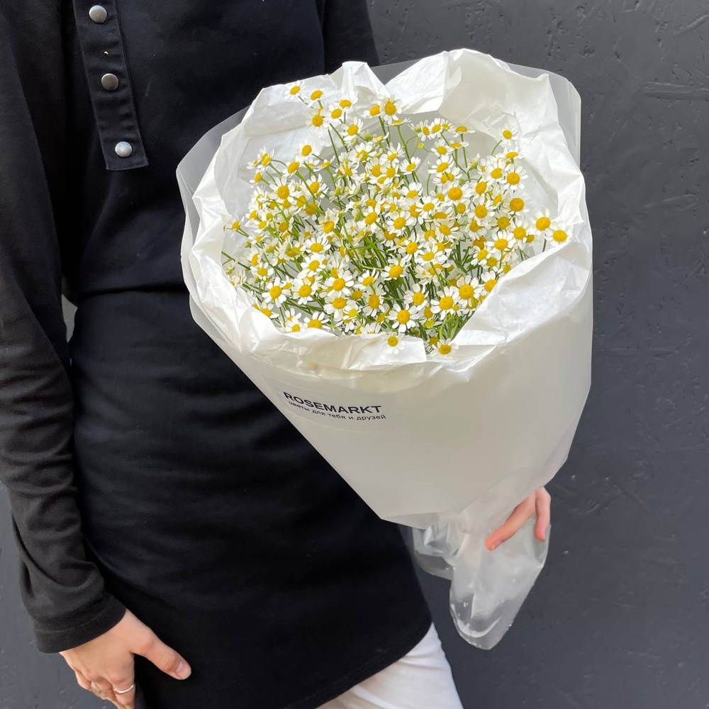 Цветы 9 матрикарий (ромашек) с доставкой по СПб от Розмаркт