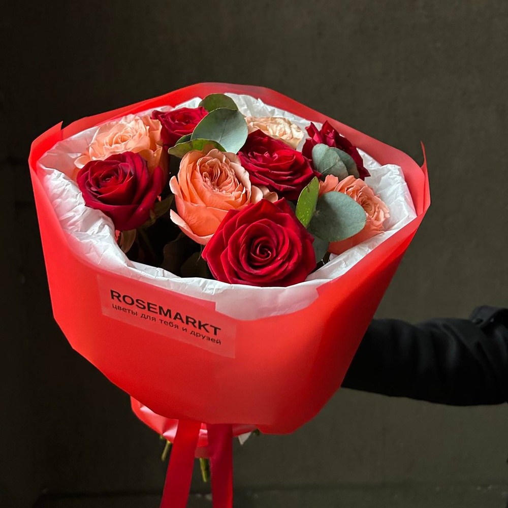 Цветы, дуобукет из красной розы и Кахалы с доставкой по СПб от Розмаркта
