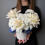 Шляпная коробка недели: авторский букет свежих цветов по акции с доставкой круглосуточно в Санкт-Петербурге. - Фотография 5