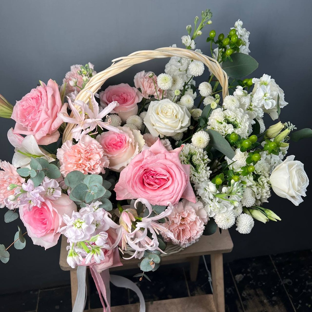 Баскета: корзина с цветами за 24790