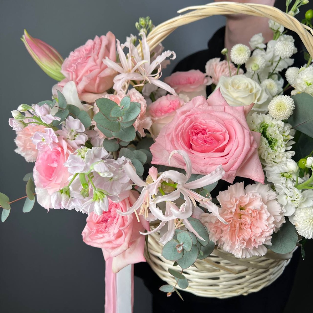 Баскета: корзина с цветами за 24790