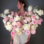 Боска: цветы в шляпной коробке - Фотография 1