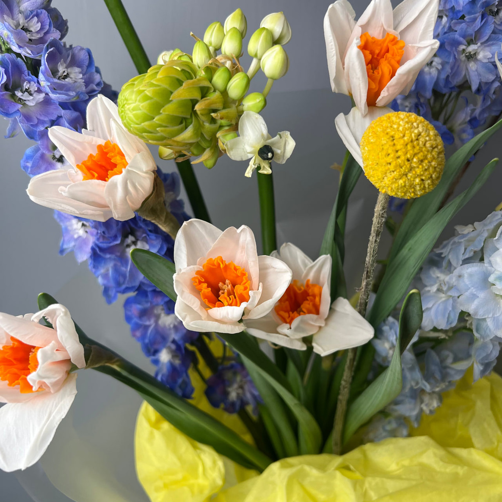 Авторский букет «Садовый гном»