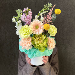 Букет «Шляпная Коробка Недели «Скоро Лето»»