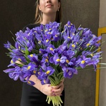 61 синий ирис — монобукет из 61 синего ириса - Фотография 5