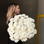 Монобукет из 11 кустовых белых хризантем под ленту — монобукет из 11 кустовых хризантем - Фотография 3