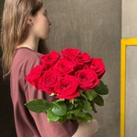 Монобукет из 9 красных роз под ленту — монобукет из 9 красных роз - Фотография 6