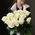 19 белых роз под ленту — монобукет из 19 белых роз - Фотография 4