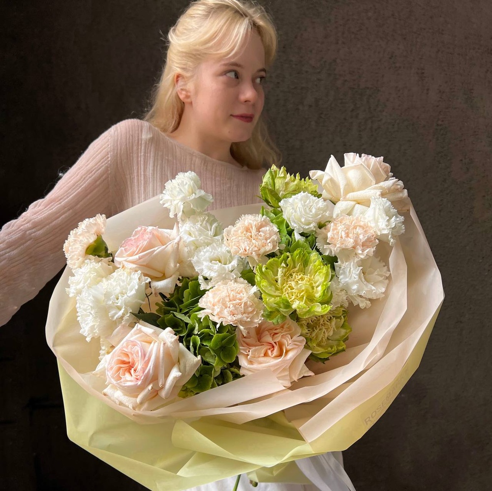 Как заставить мужчину дарить цветы: психологический практикум от Rosemarkt. Цветы СПб с доставкой