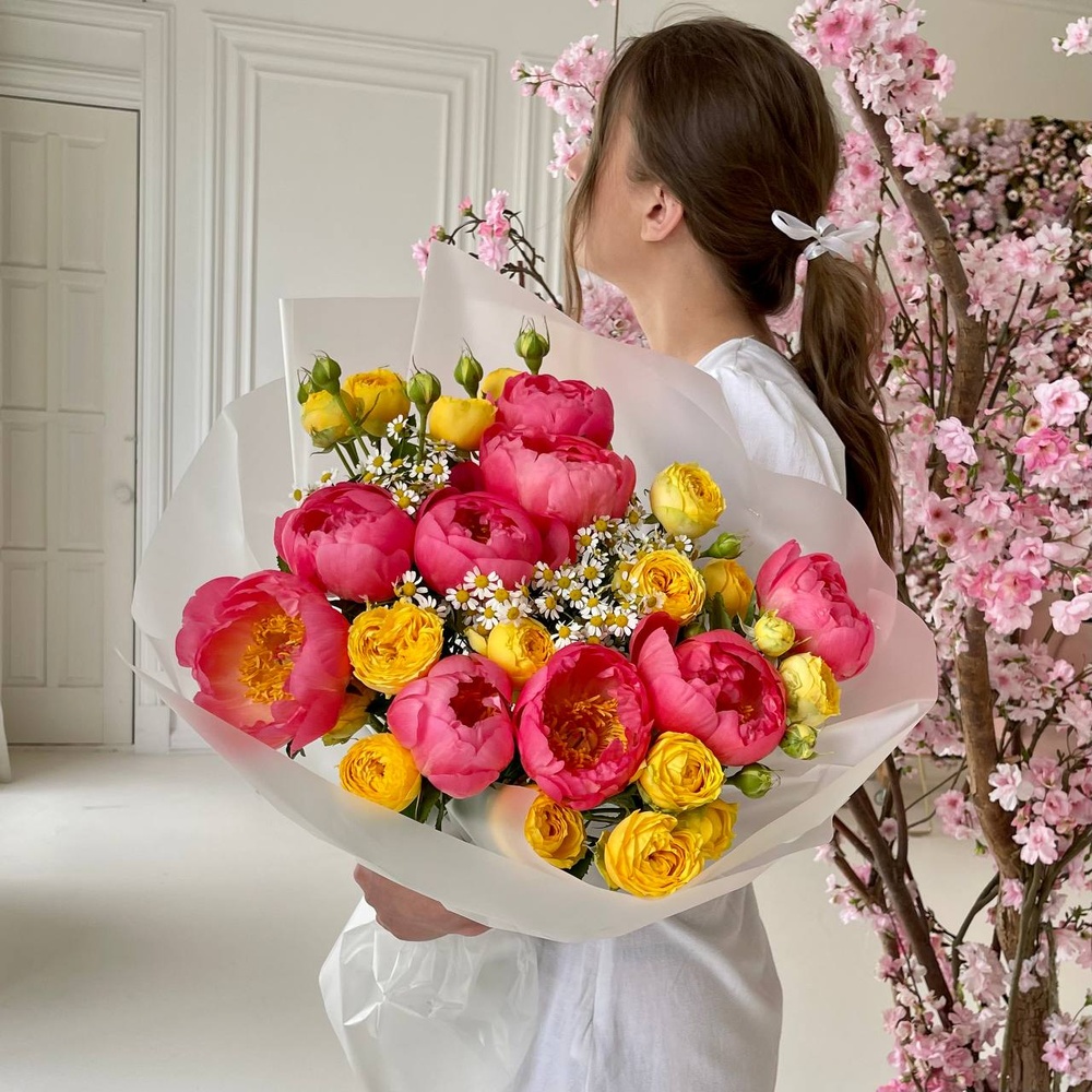 Когда заказывать цветы на 8 марта в СПб, чтобы не остаться без букета